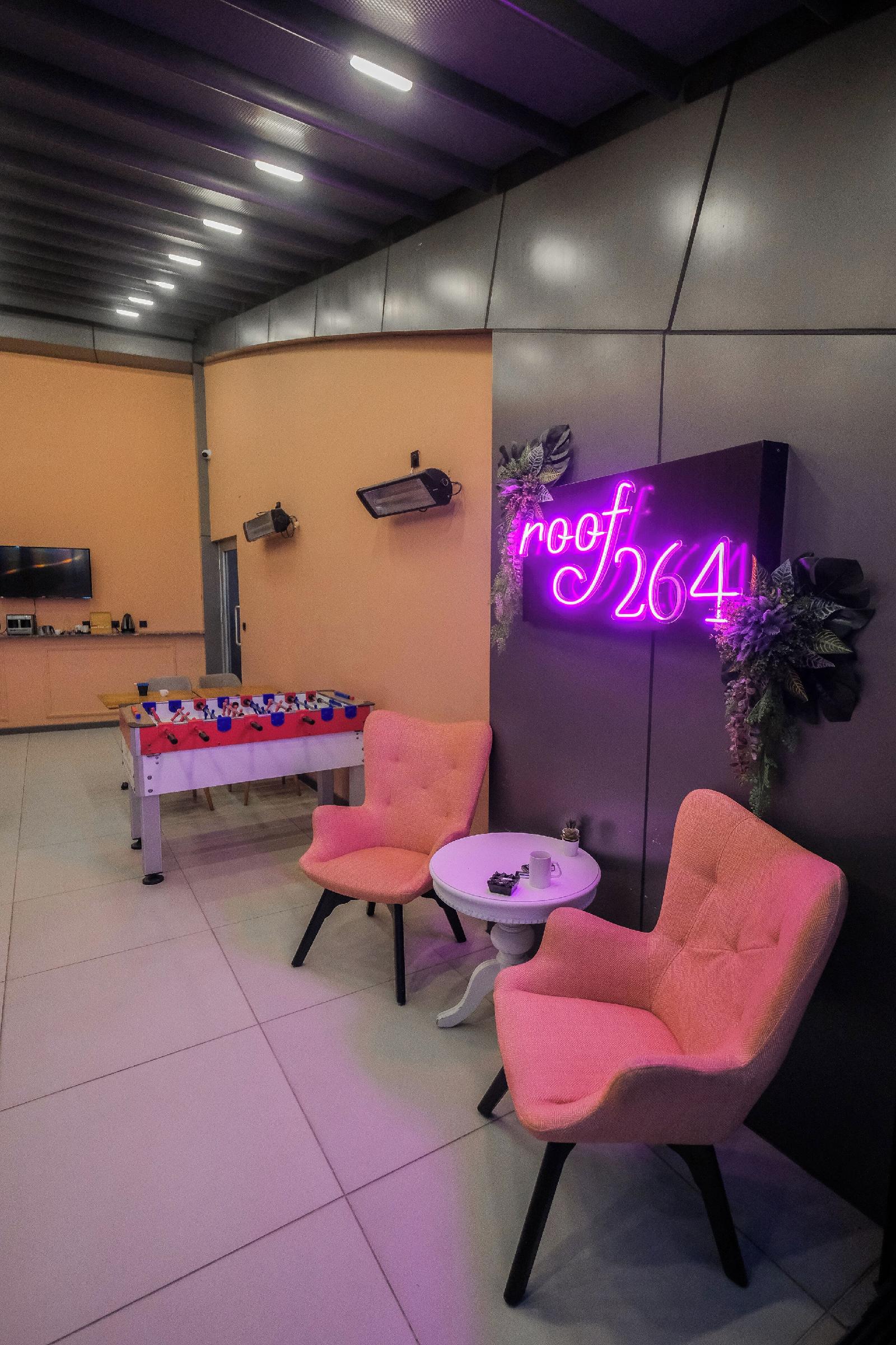 Roof 264 Hotel and Suites