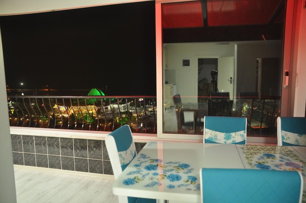 Holiday Times Apart Hotel