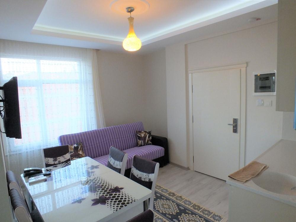 Holiday Times Apart Hotel