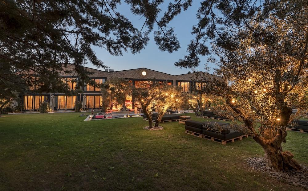 The Stay Warehouse