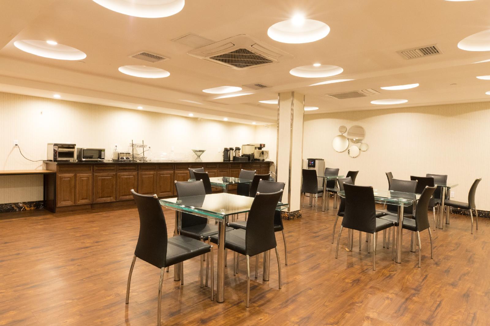 Mayflower Boutique Hotel