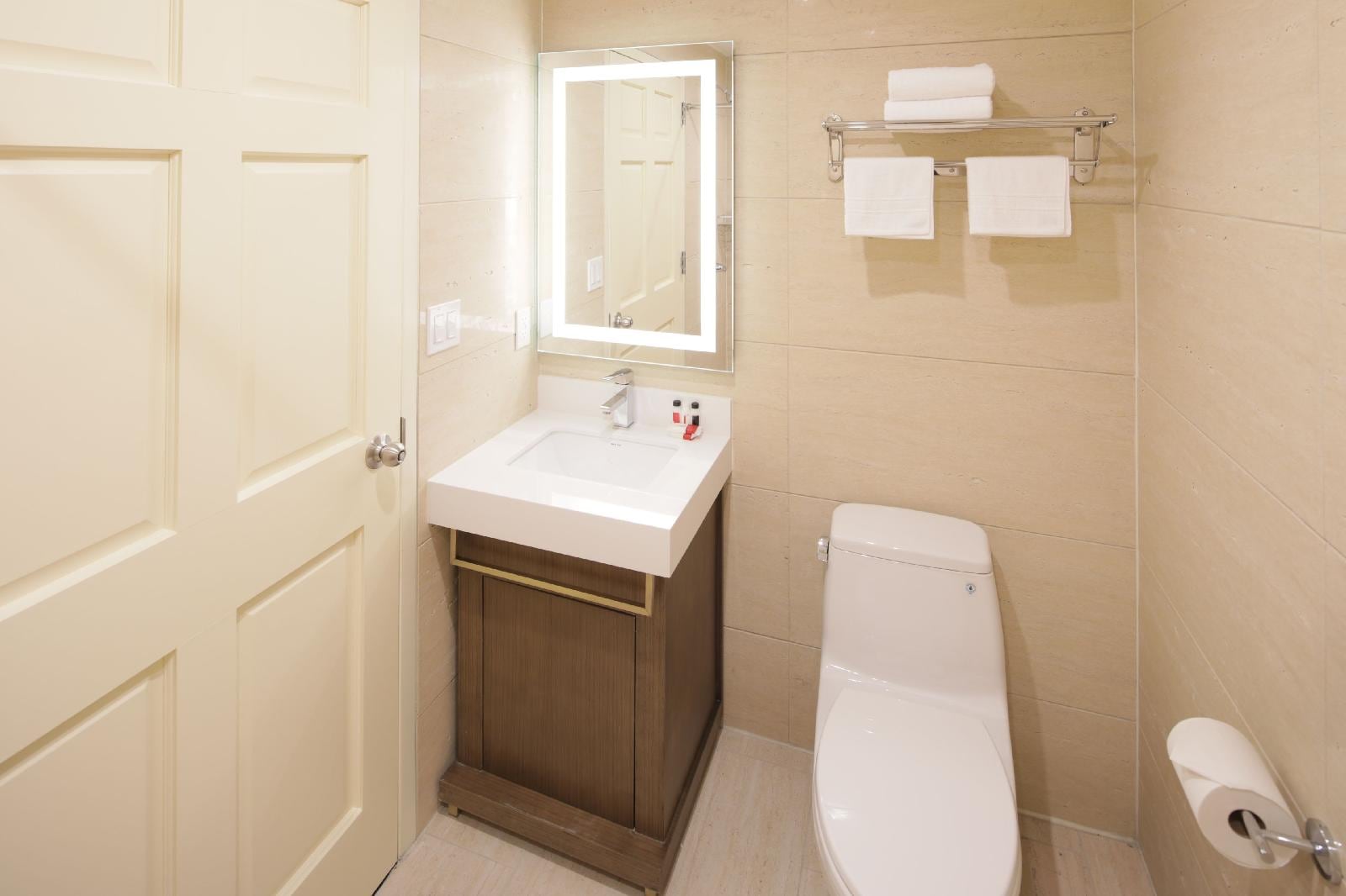 Mayflower Boutique Hotel