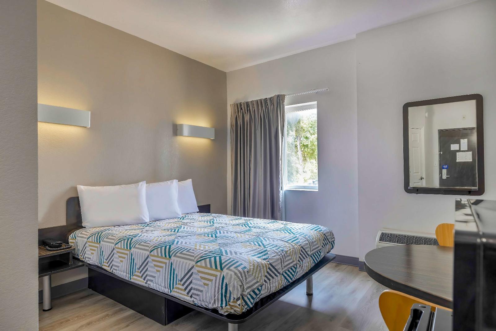 Motel 6 Cedar Park