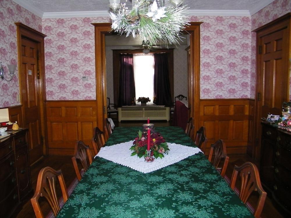 Barrister's Bed & Breakfast
