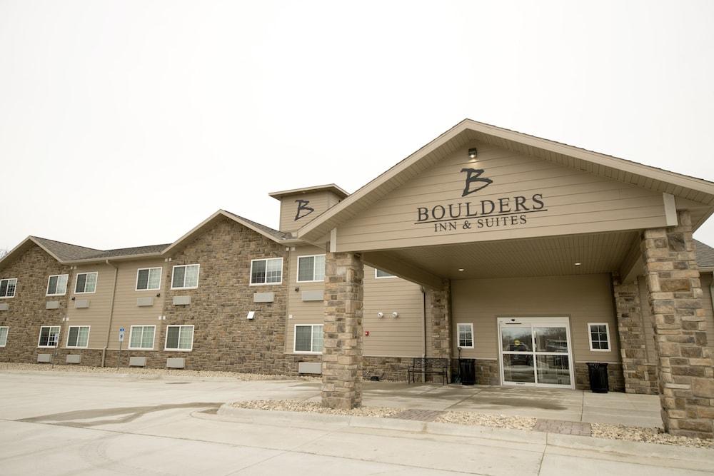 Cornerstone Inn & Suites