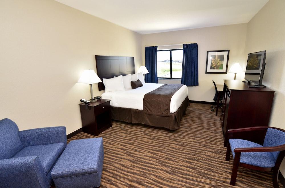 Cornerstone Inn & Suites