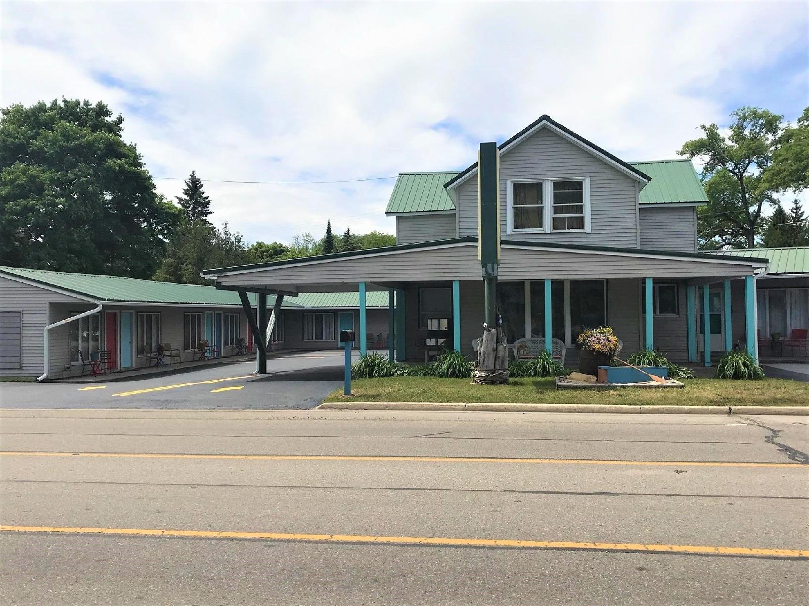 The Monarch Motel