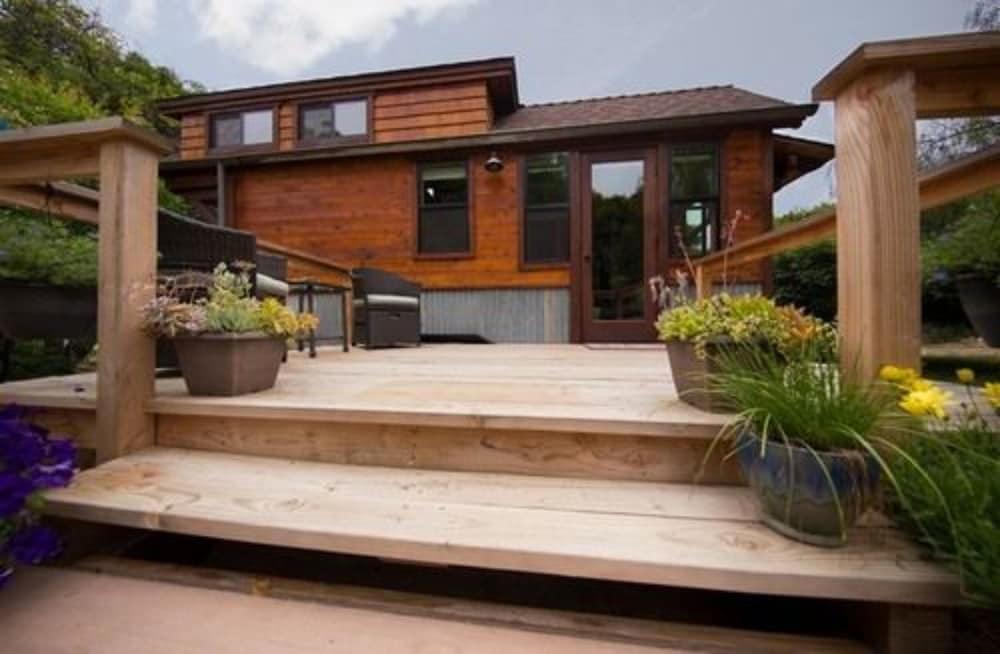 Coral Tree House