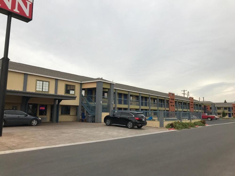 Texas Inn Aiport McAllen