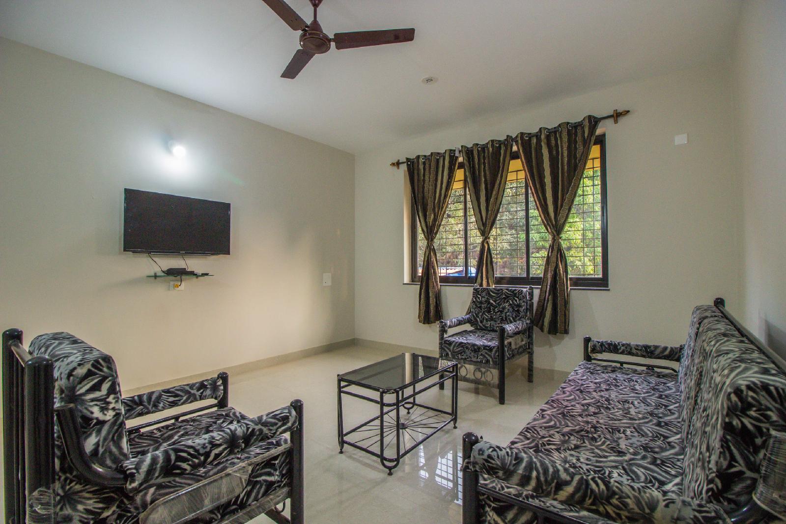 OYO Home 11349 Sunlit 2BHK