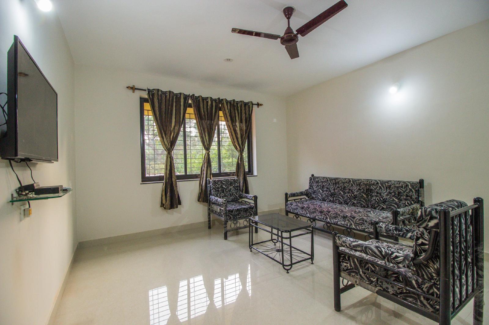 OYO Home 11349 Sunlit 2BHK