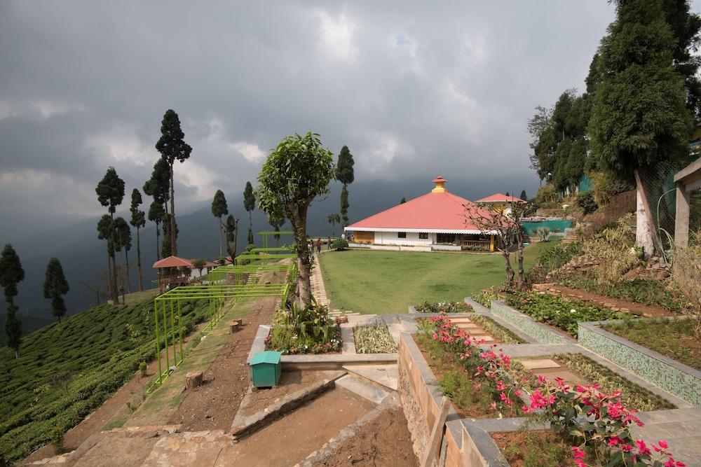 Chamong Chiabari Mountain Retreat & Spa