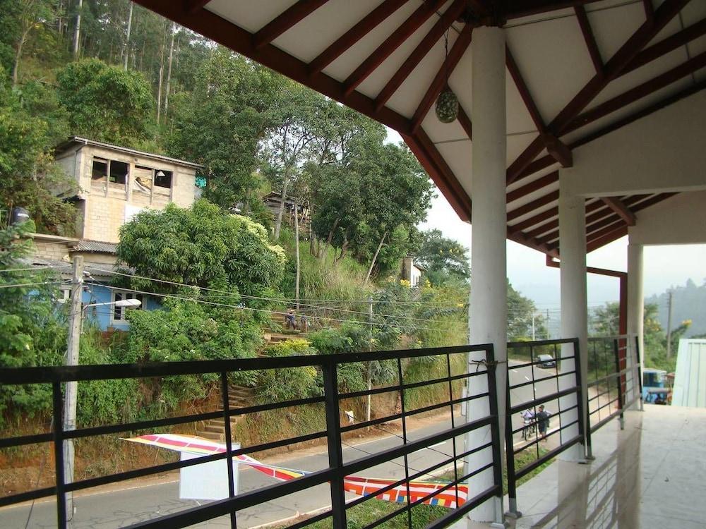 See Fox Hill Resort