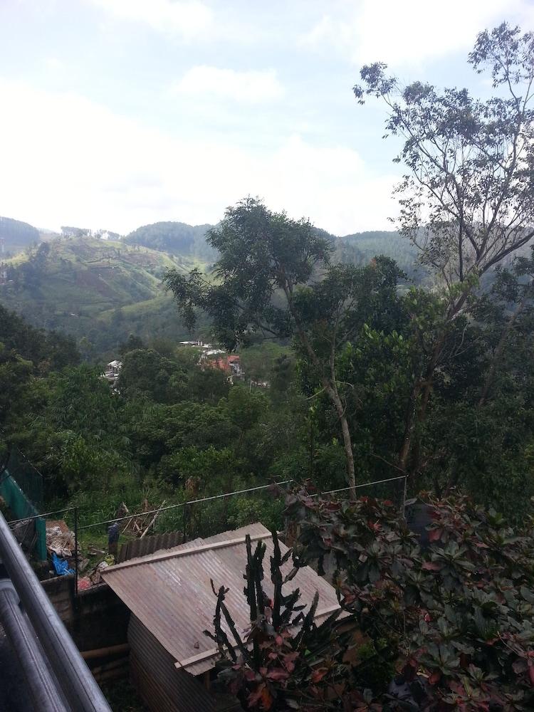 See Fox Hill Resort