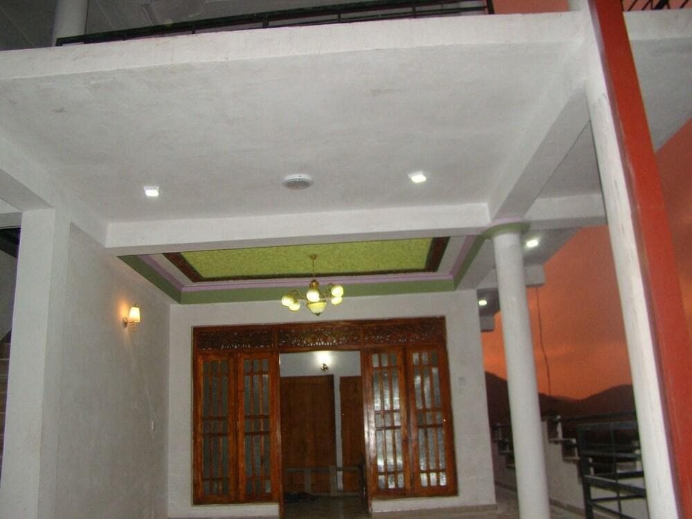 See Fox Hill Resort