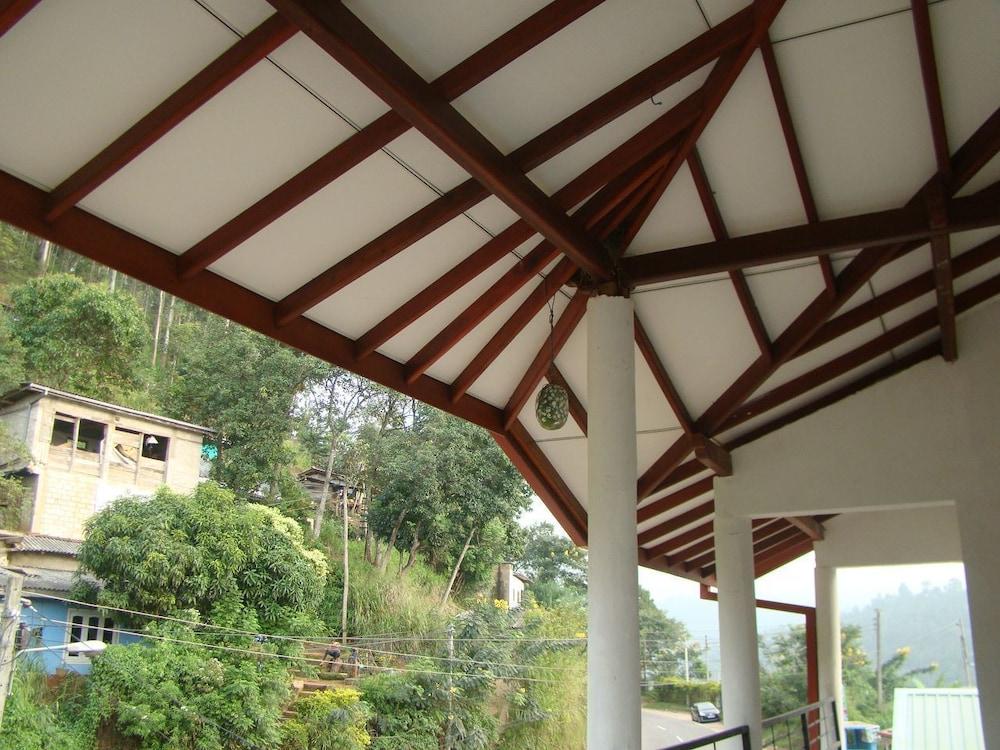 See Fox Hill Resort