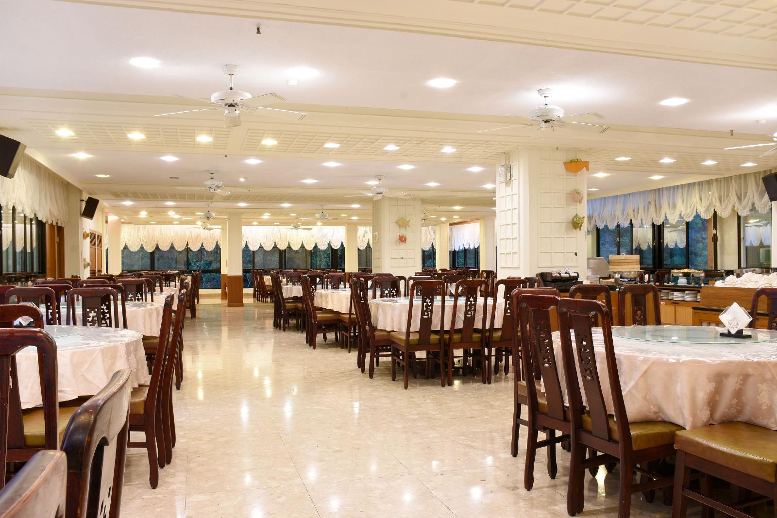 Honey Moon Hotel