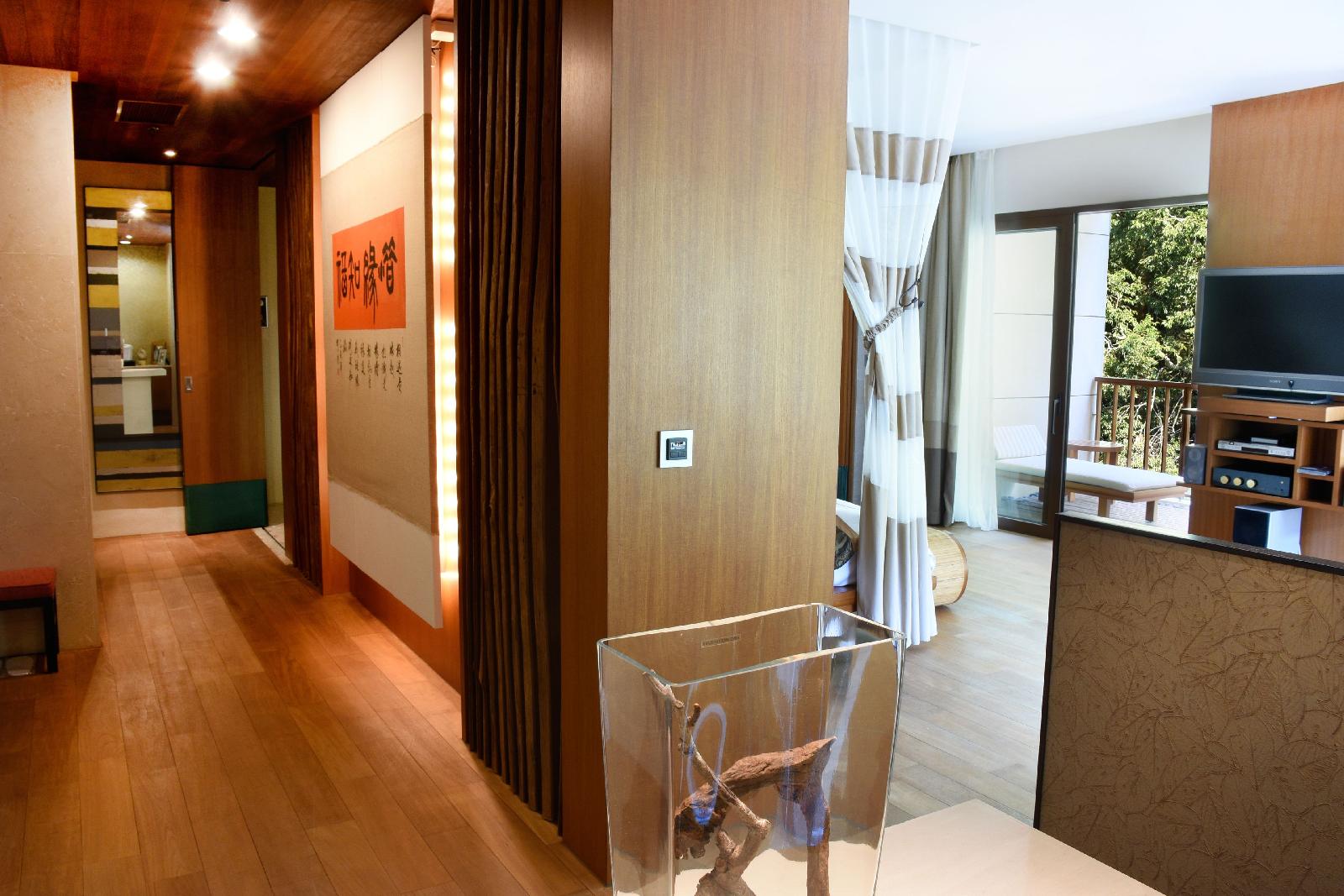 Honey Moon Hotel