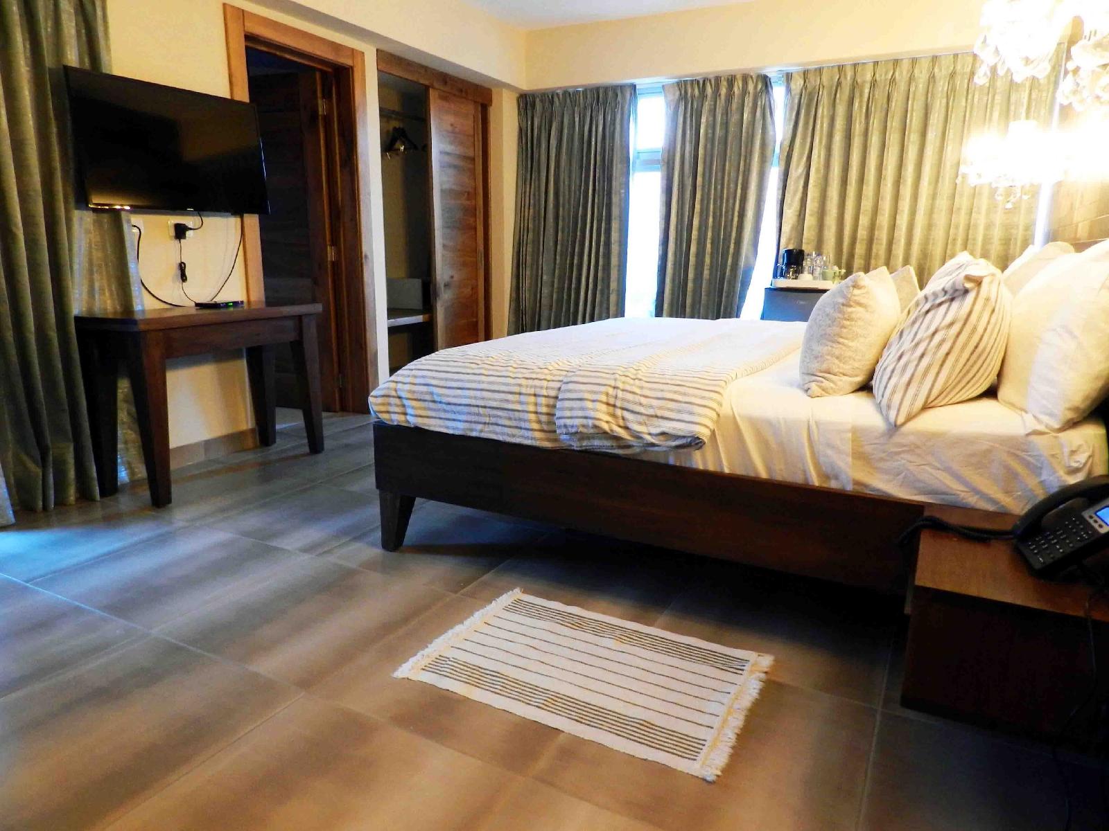 Mon Hotel Boutique