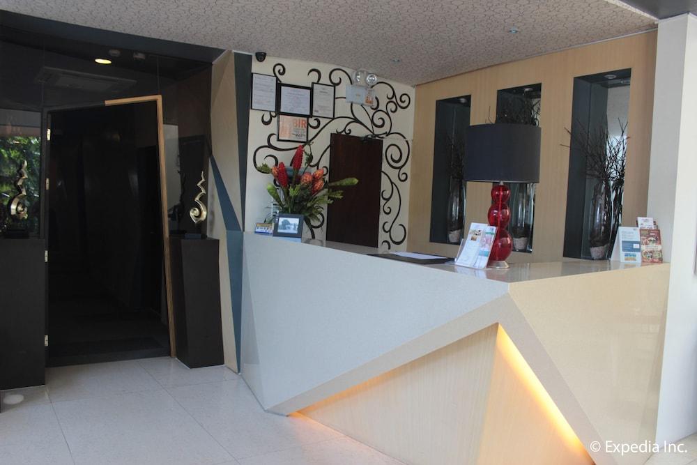 Segara Suites