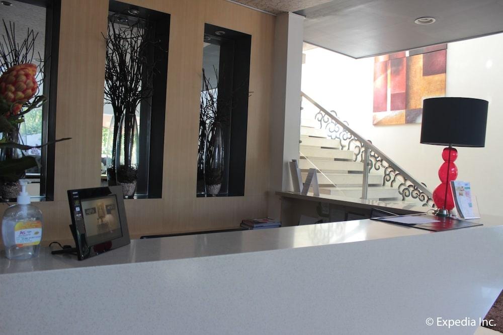 Segara Suites