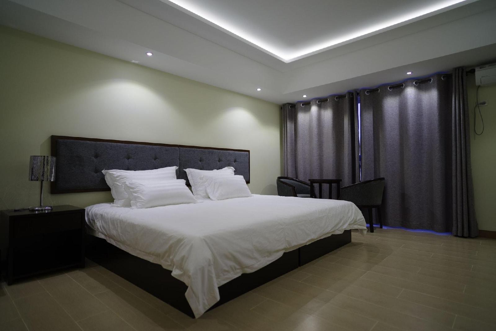 LUXE In Venice - The Venice Residences