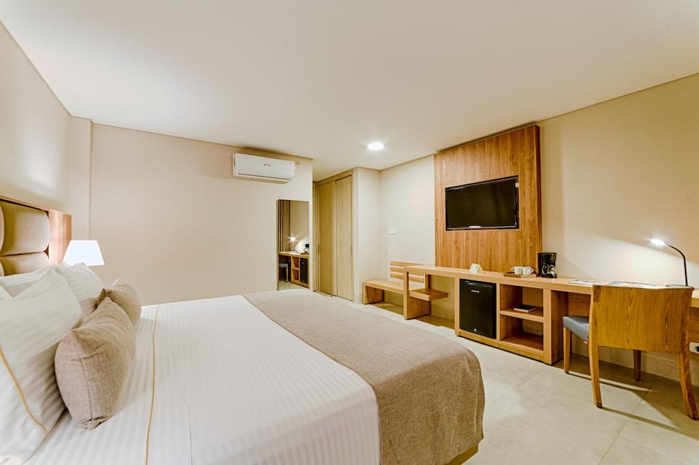 Hotel MS 100 Ciudad Jardin