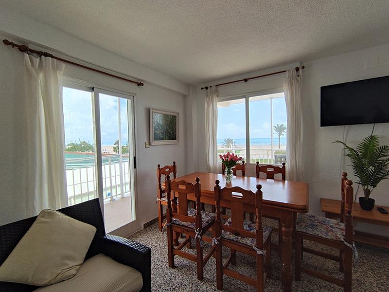 Apartamentos Gandía primera línea de playa 3000