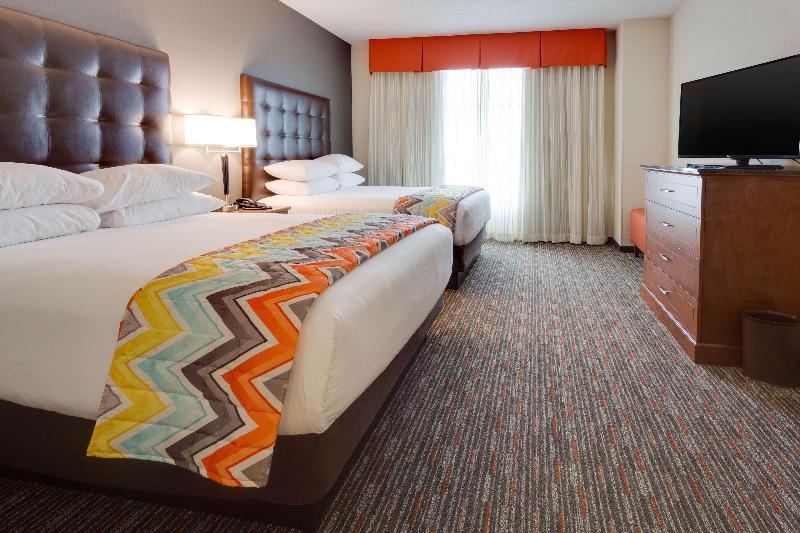Drury Inn & Suites Fort Myers At I 75 And Gulf Coast Town Center