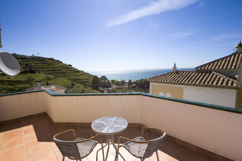Villa Tamango Hill Canovas Nerja