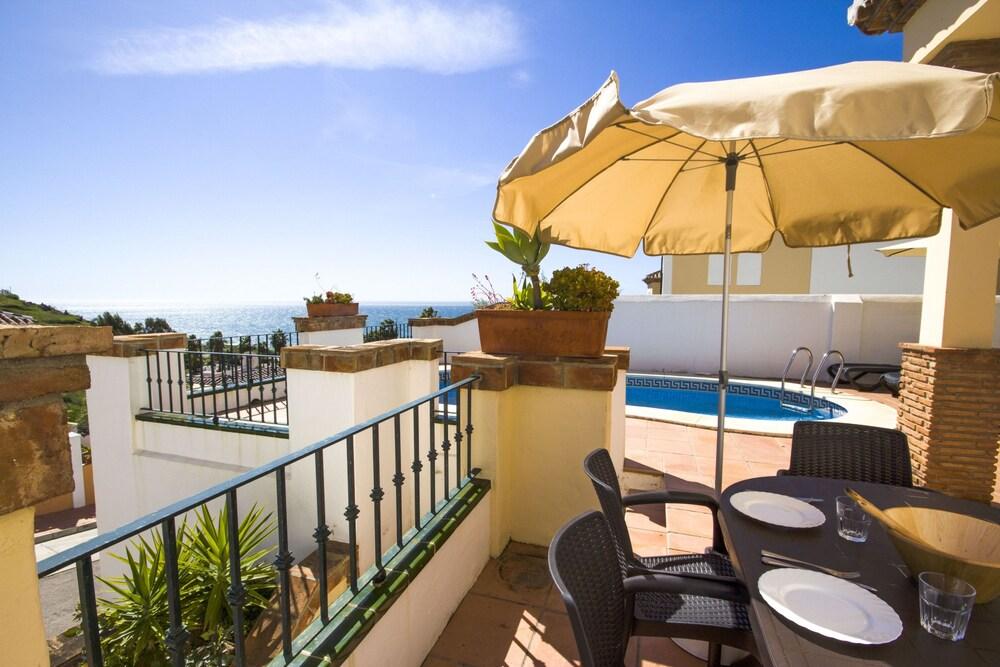 Villa Tamango Hill Canovas Nerja