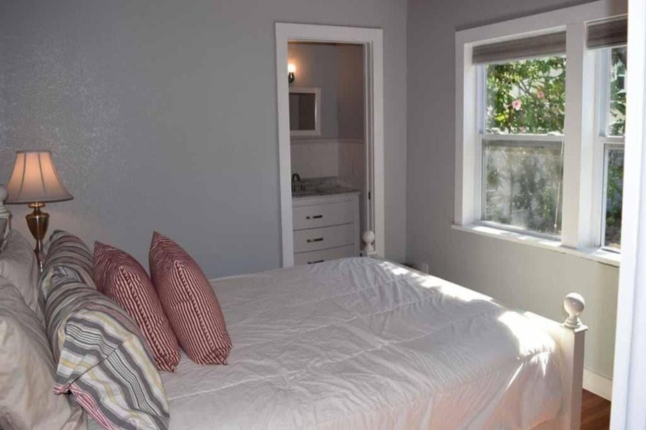 Annas Cottage