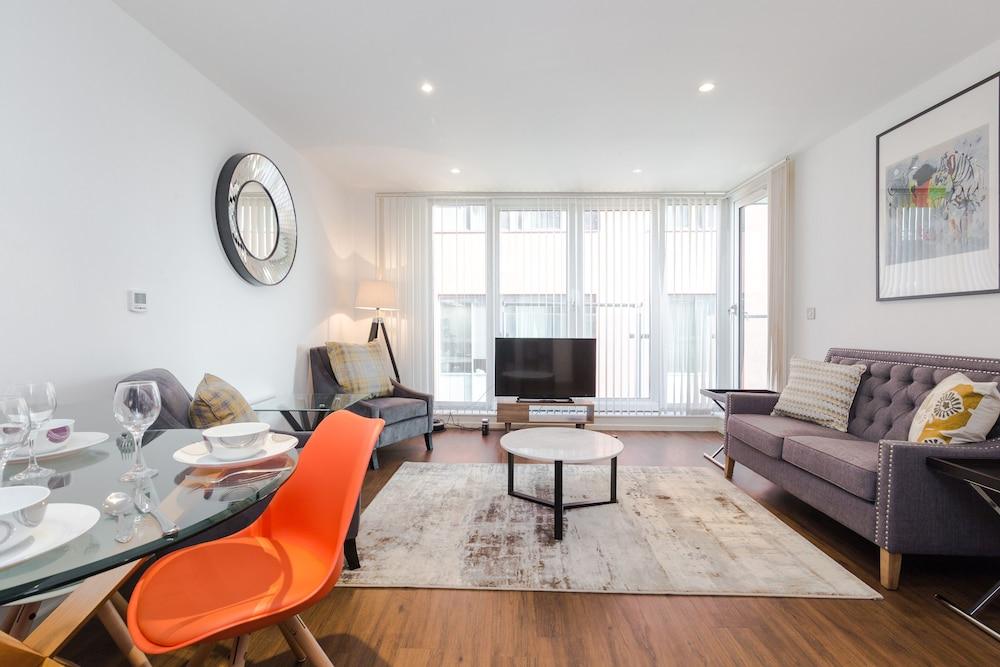Grand Vista by Austin David Apartments