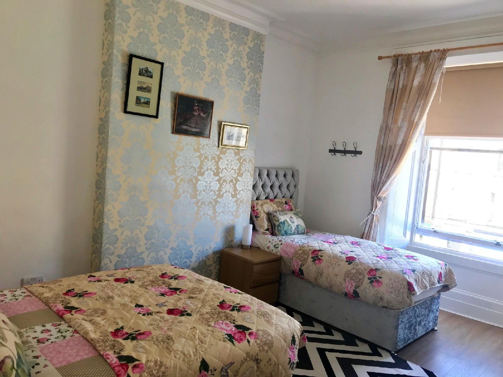 233 Leith Apartment