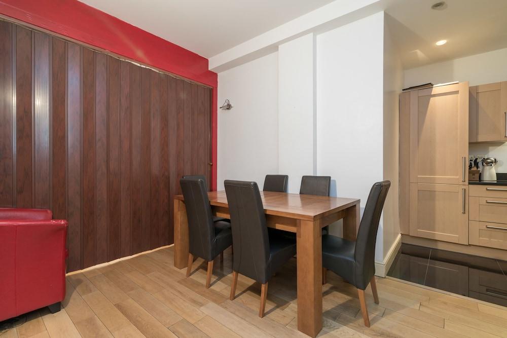 Covent Garden Austin David Apartments