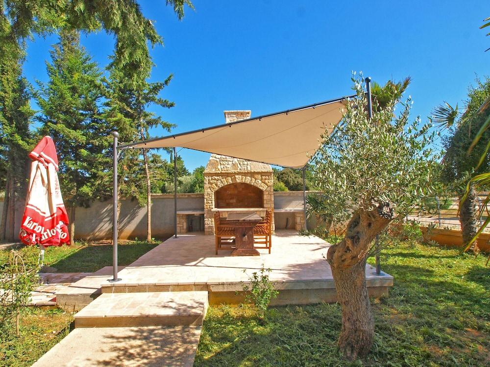 Apartment Vlado 1405