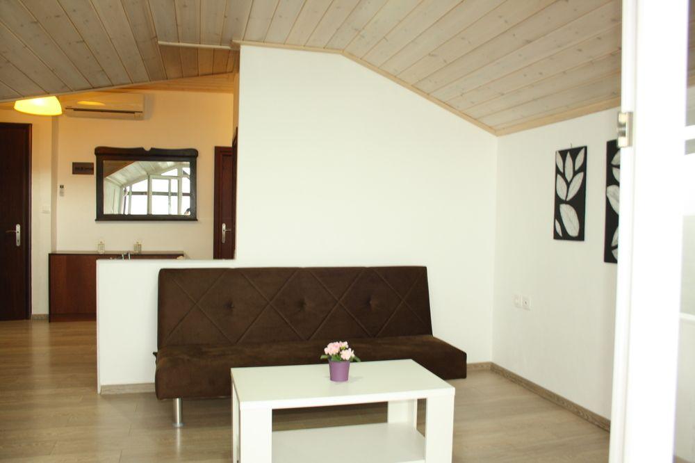 Maira Luxury Studios