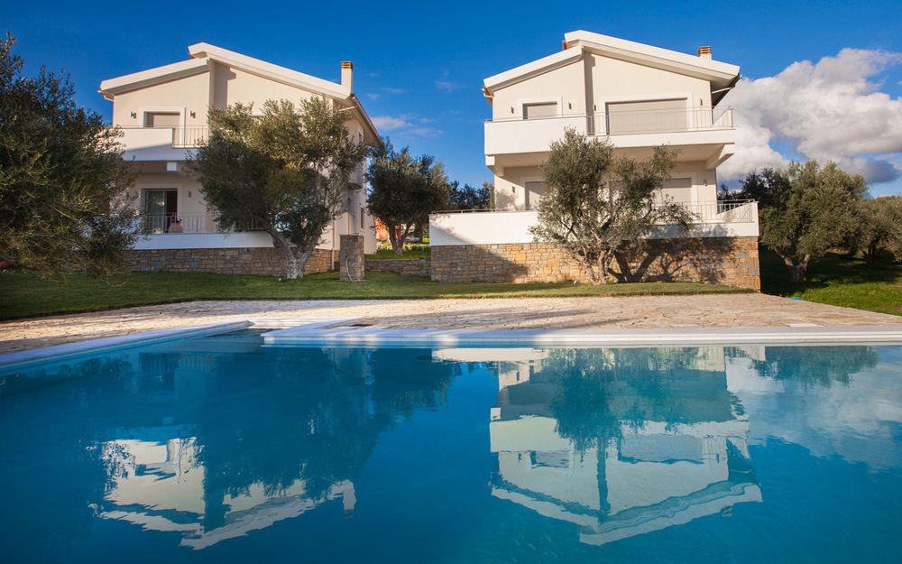 Abelia Luxurious Villas