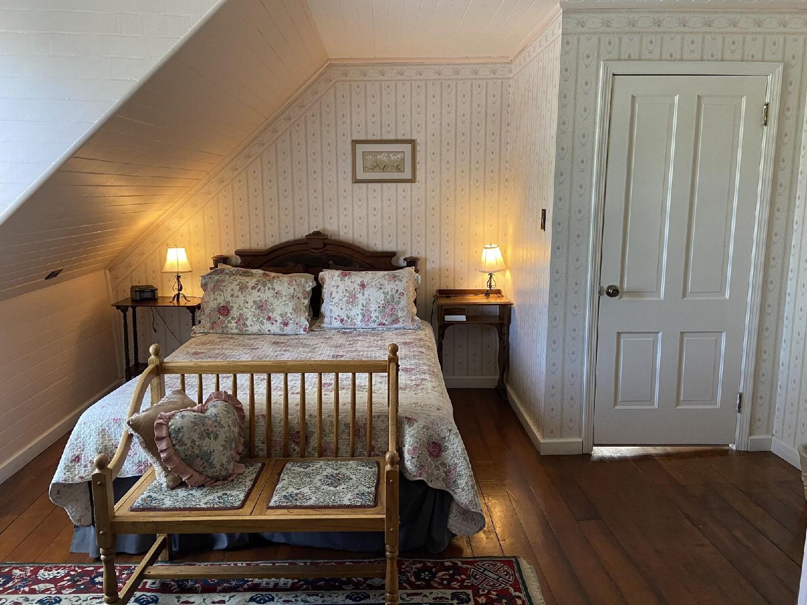 The Bidwell House