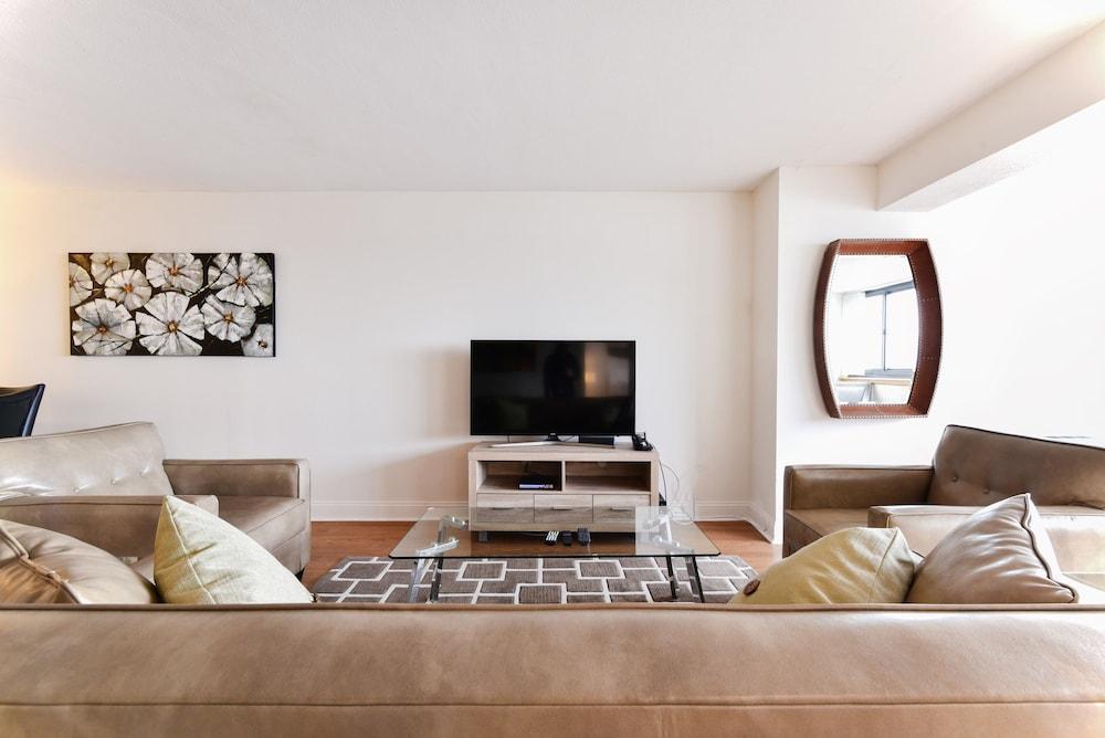 Global Luxury Suites At Emerson Place