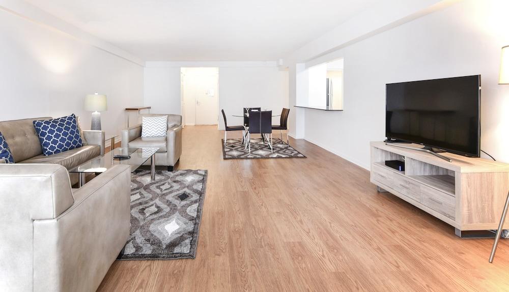 Global Luxury Suites At Emerson Place