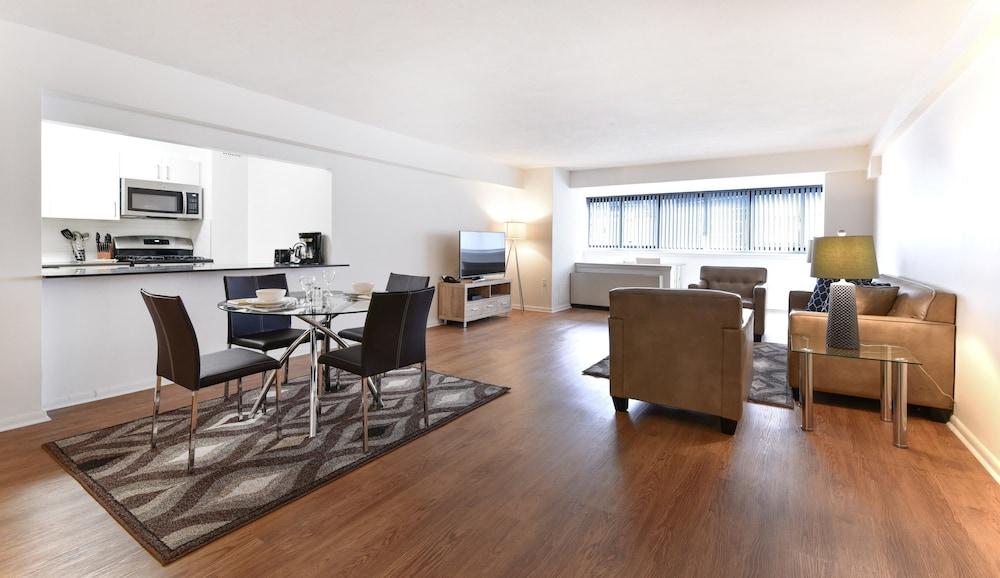 Global Luxury Suites At Emerson Place