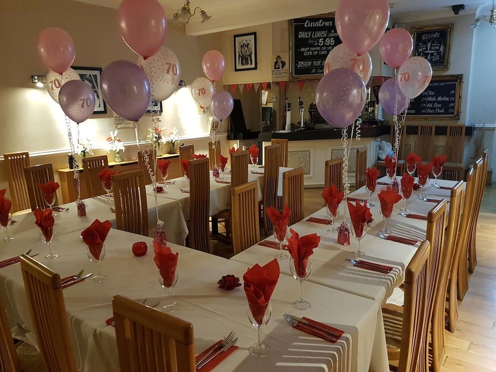 The Dorset Arms Inn