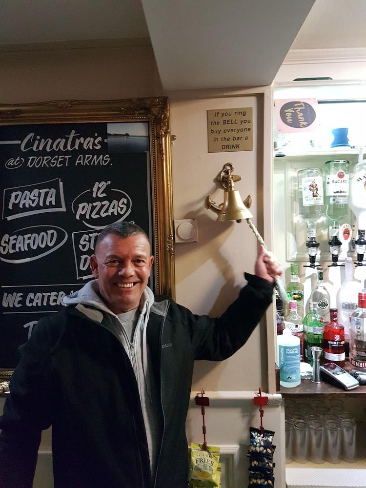 The Dorset Arms Inn