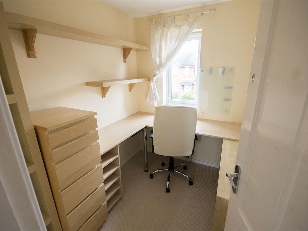 Cheshire Chambers - Pentland Close