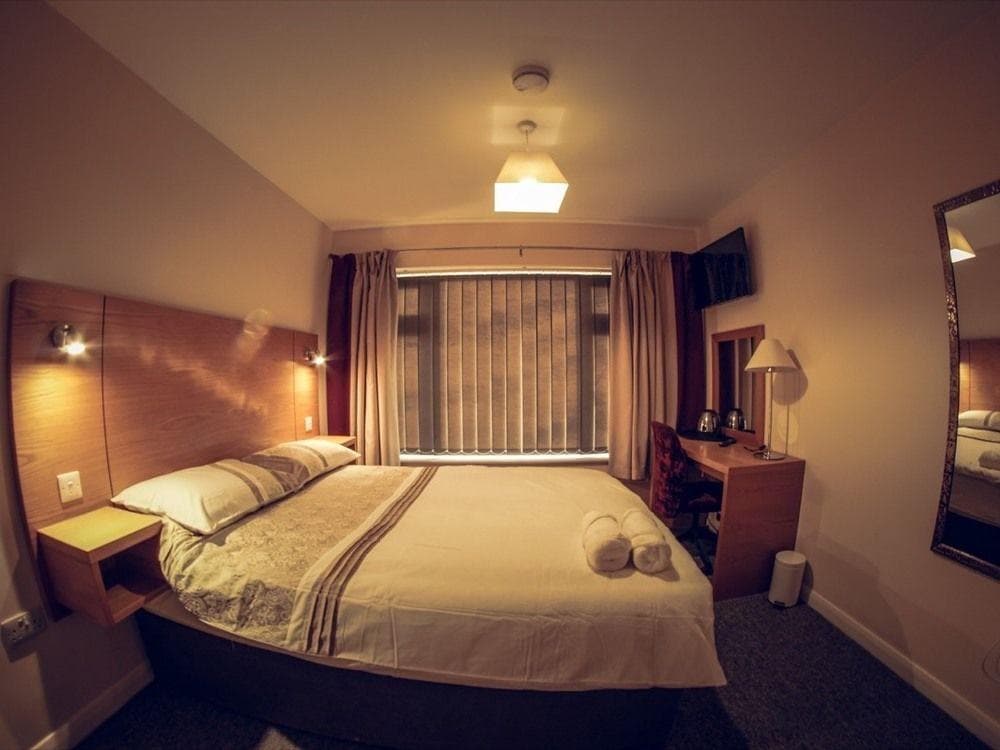 Hallam's Guest House
