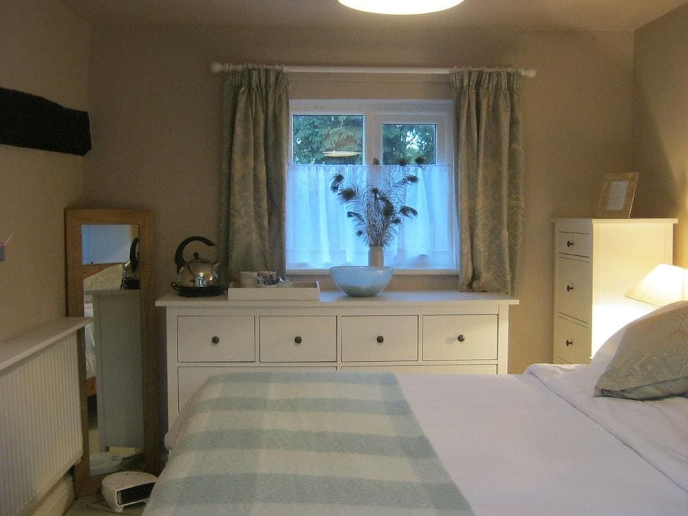 The Moats Bed And Breakfast