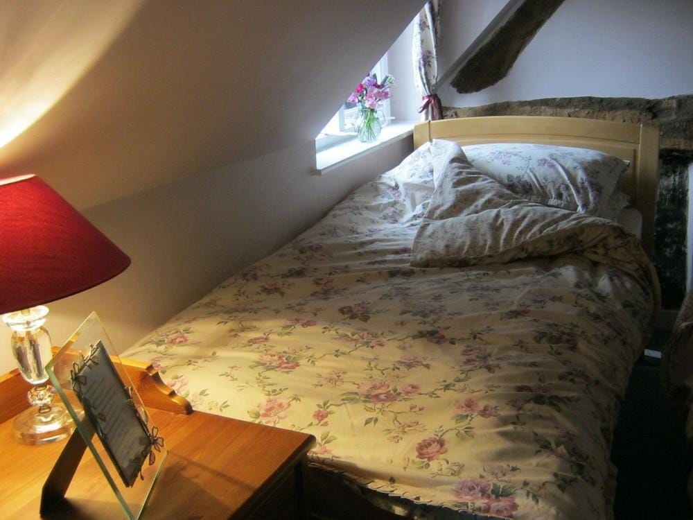 The Moats Bed And Breakfast