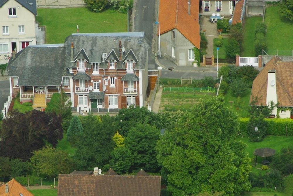 Le Clos Du Val Marin