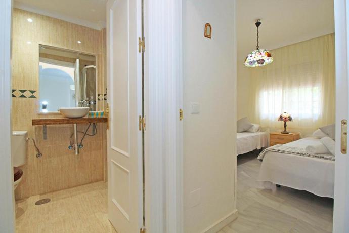 Del Parque Flats - Golf & Beach
